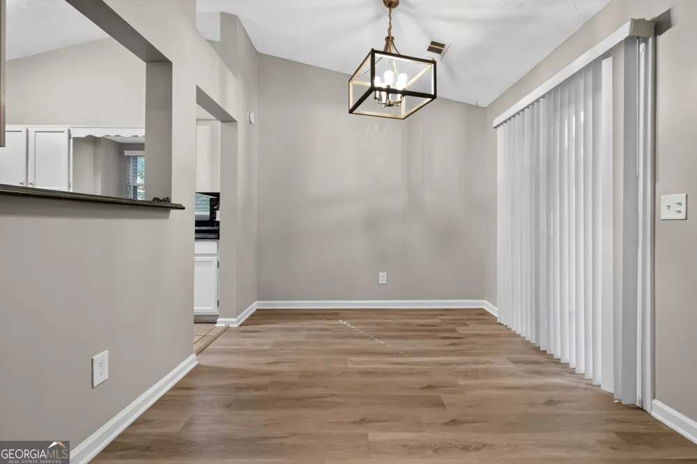 3820 Forsythia WAY Douglasville, GA 30135