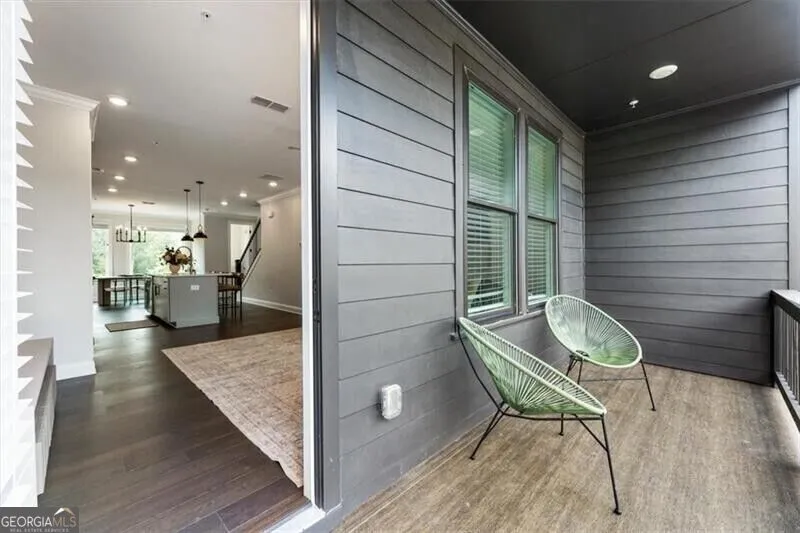 6579 Beacon DR Atlanta, GA 30328