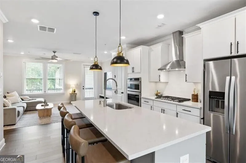6579 Beacon DR Atlanta, GA 30328