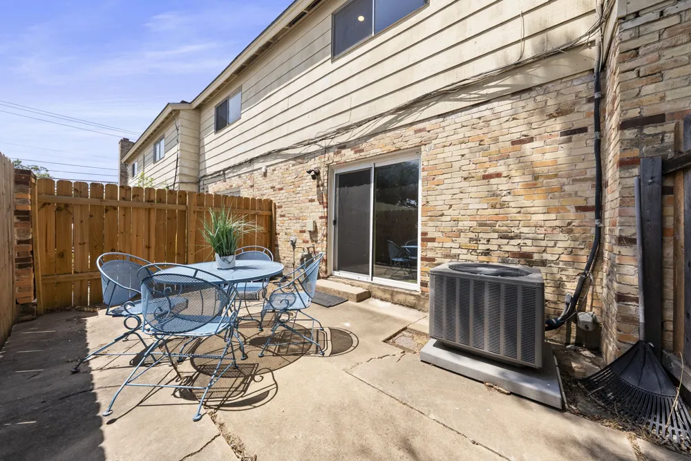 2300 Hancock Drive #5 Austin, TX 78756