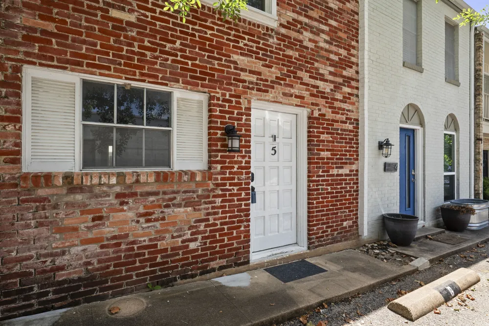 2300 Hancock Drive #5 Austin, TX 78756