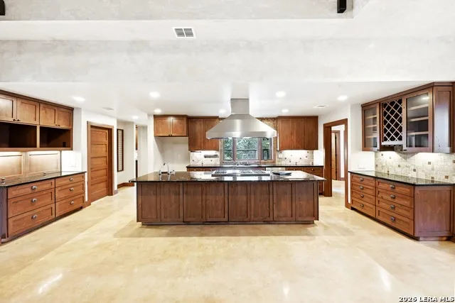 158 Condor San Marcos, TX 78666