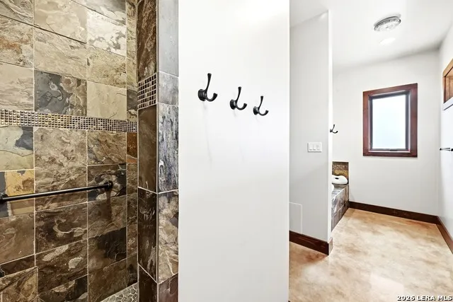 158 Condor San Marcos, TX 78666
