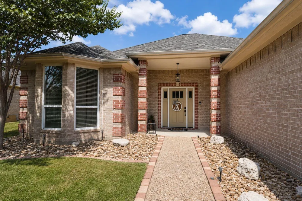 4007 Rehel Drive College Station, TX 77845