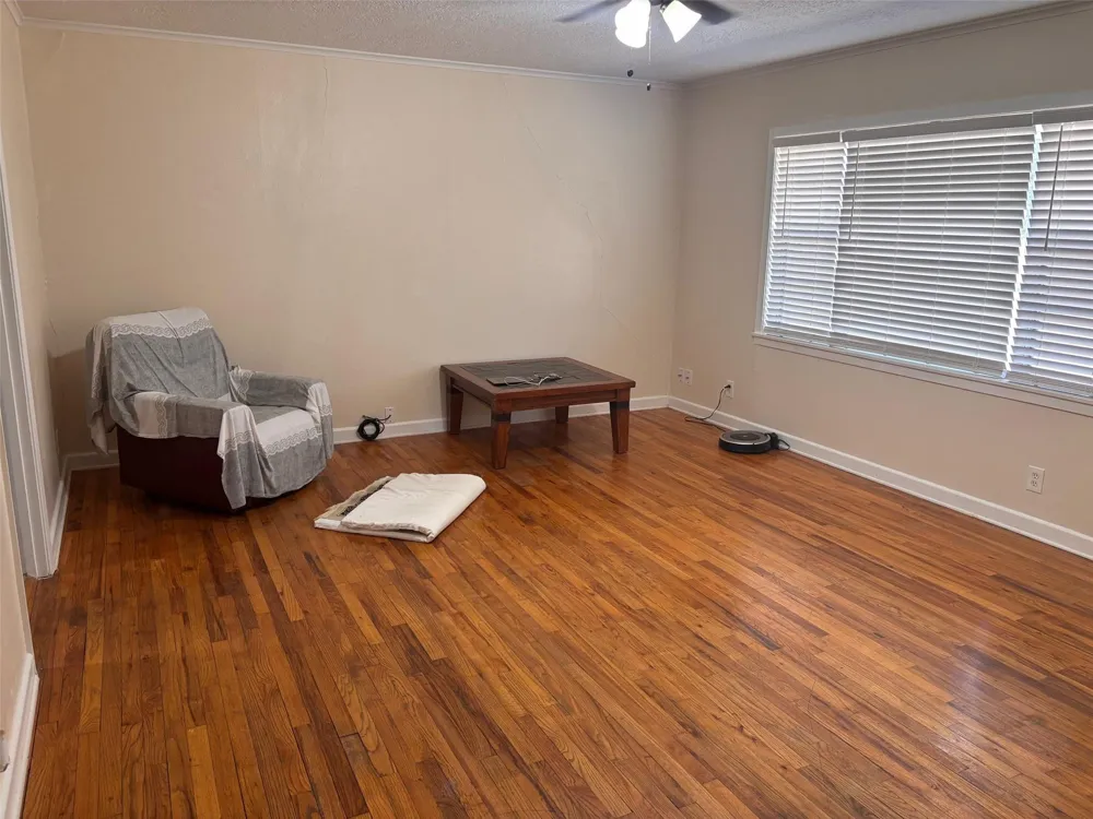 141 Fm 2429 Bellville, TX 77418