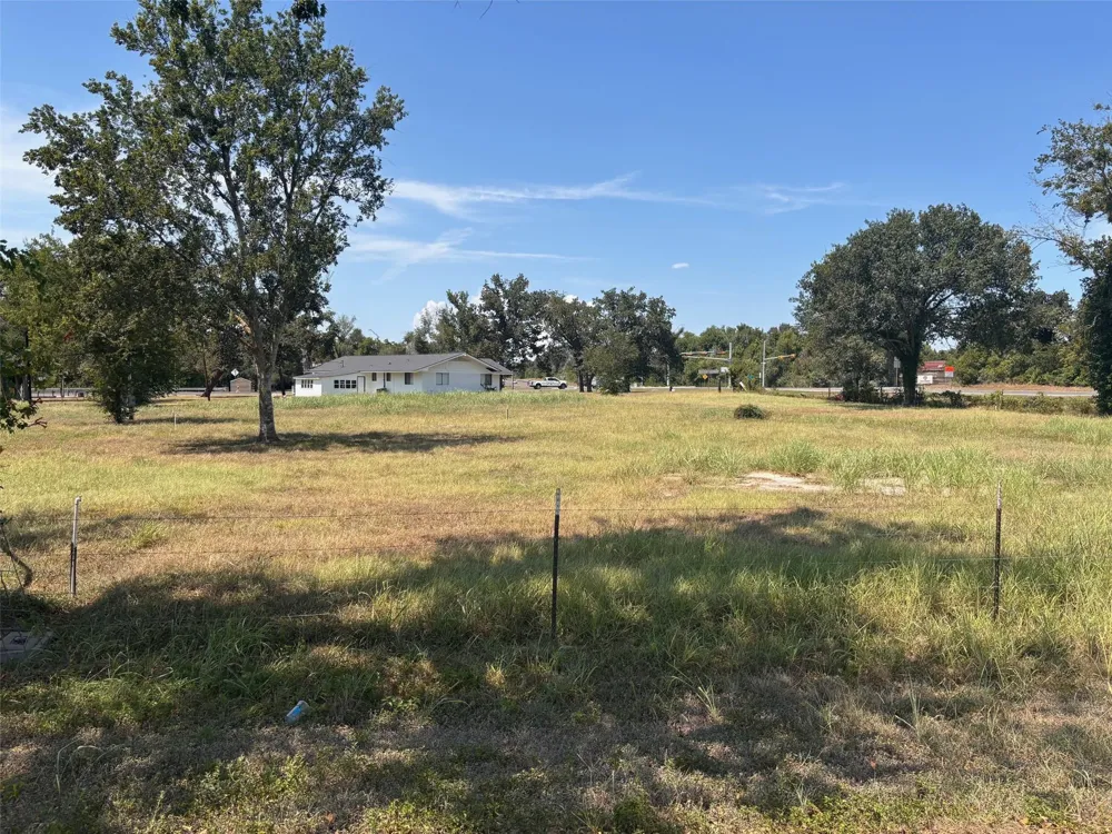 141 Fm 2429 Bellville, TX 77418