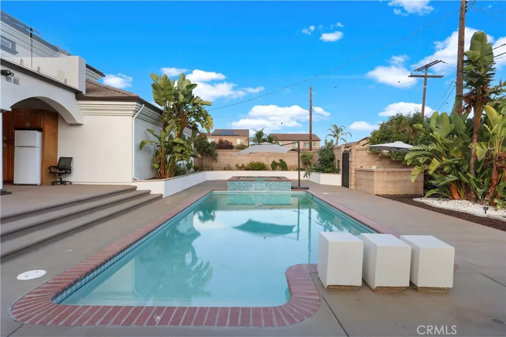 322 E 19th Upland, CA 91784