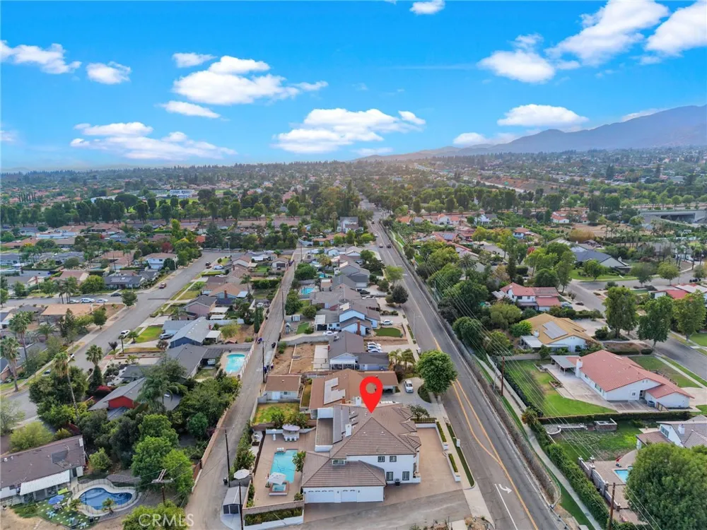 322 E 19th Upland, CA 91784