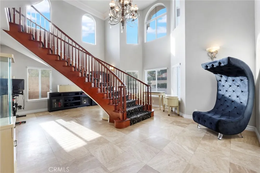 322 E 19th Upland, CA 91784