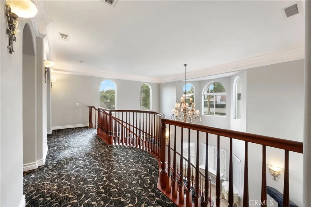 322 E 19th Upland, CA 91784