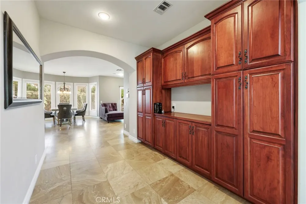 322 E 19th Upland, CA 91784
