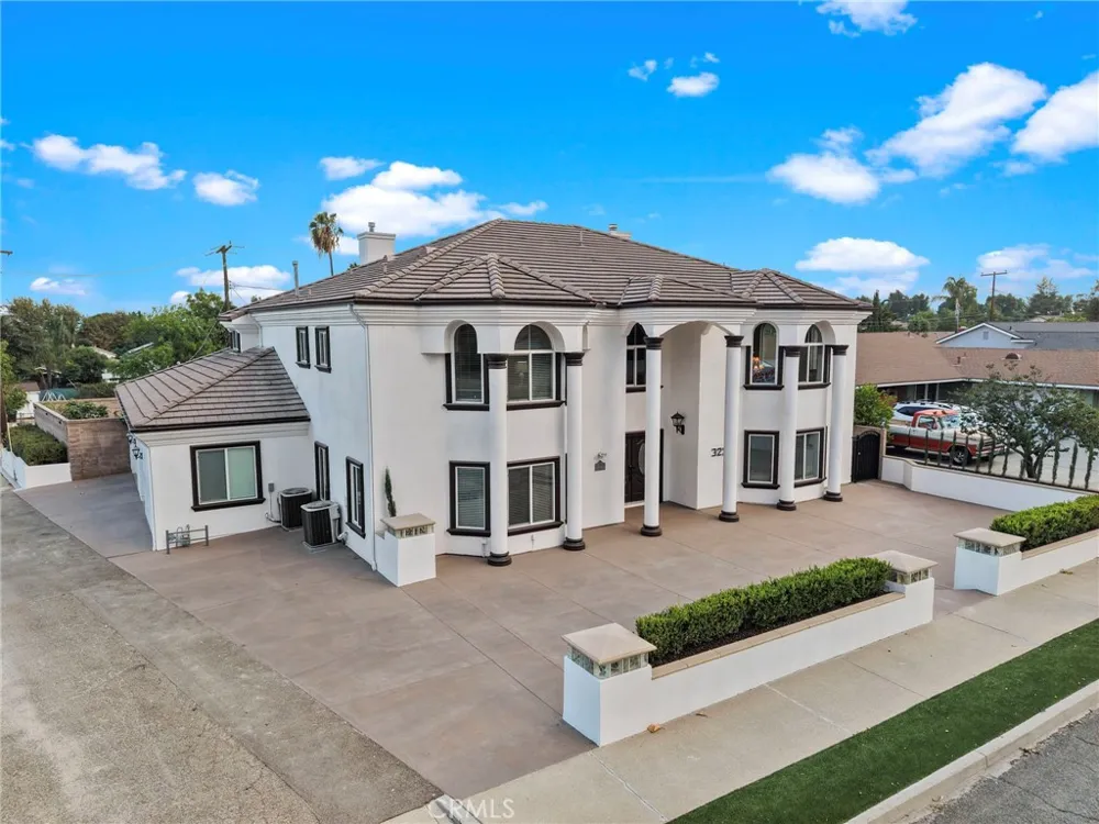 322 E 19th Upland, CA 91784