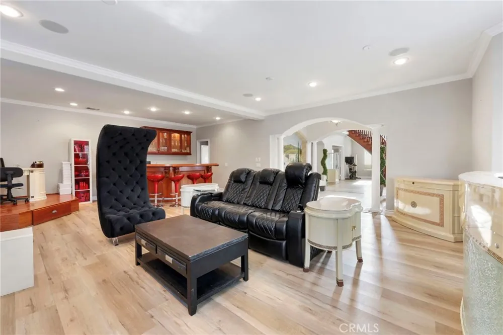 322 E 19th Upland, CA 91784