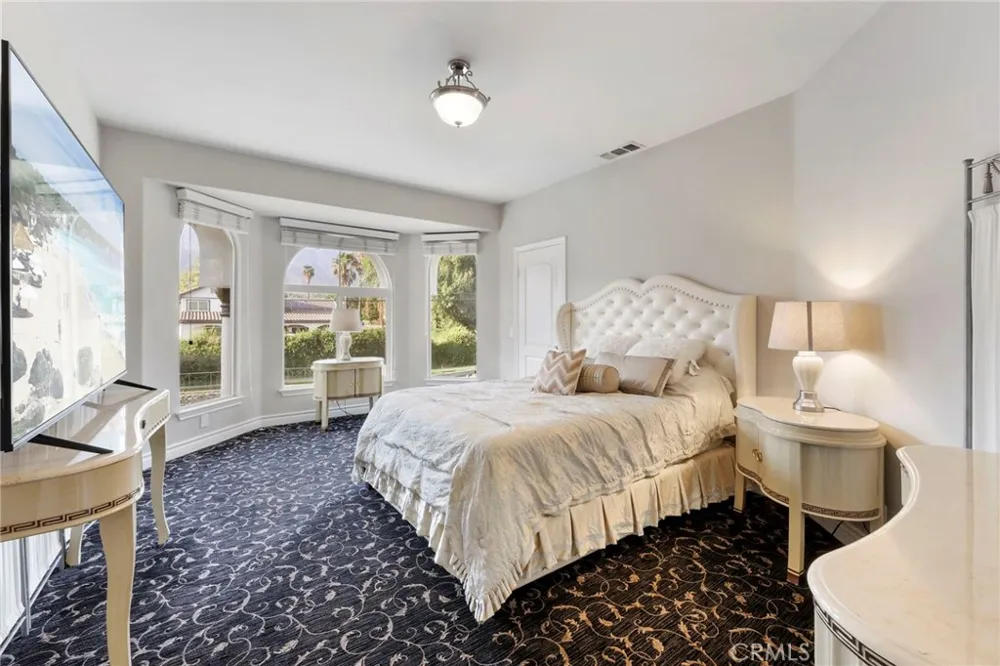 322 E 19th Upland, CA 91784