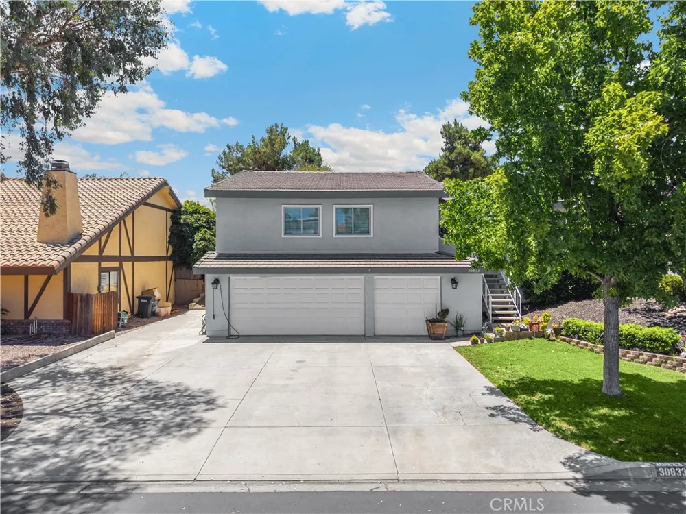 30833 Burning Tree Canyon Lake, CA 92587