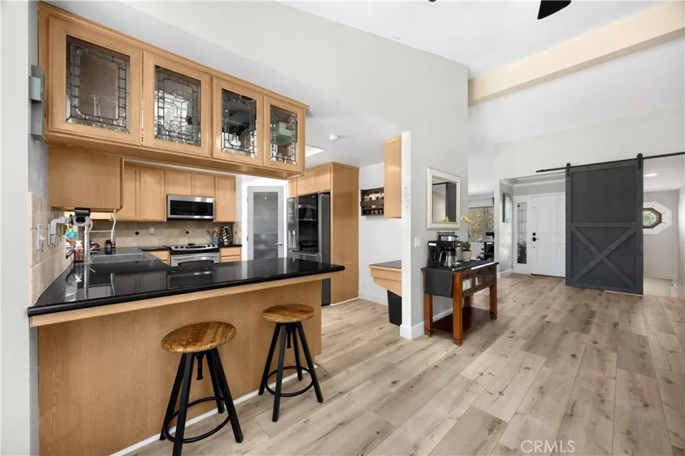 30833 Burning Tree Canyon Lake, CA 92587