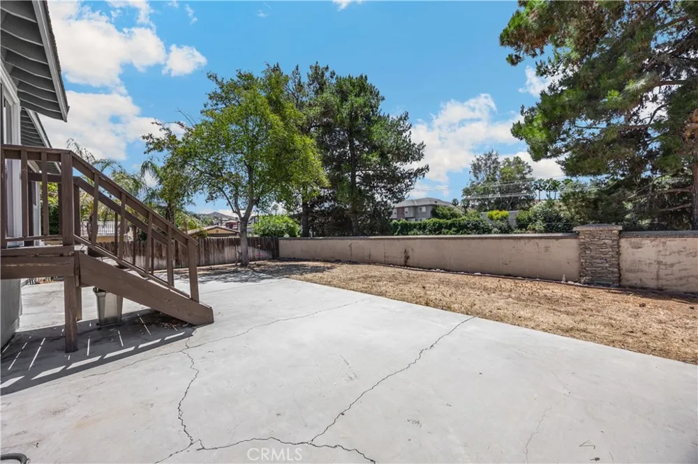30833 Burning Tree Canyon Lake, CA 92587