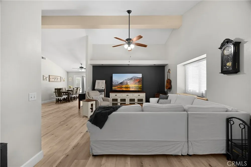 30833 Burning Tree Canyon Lake, CA 92587
