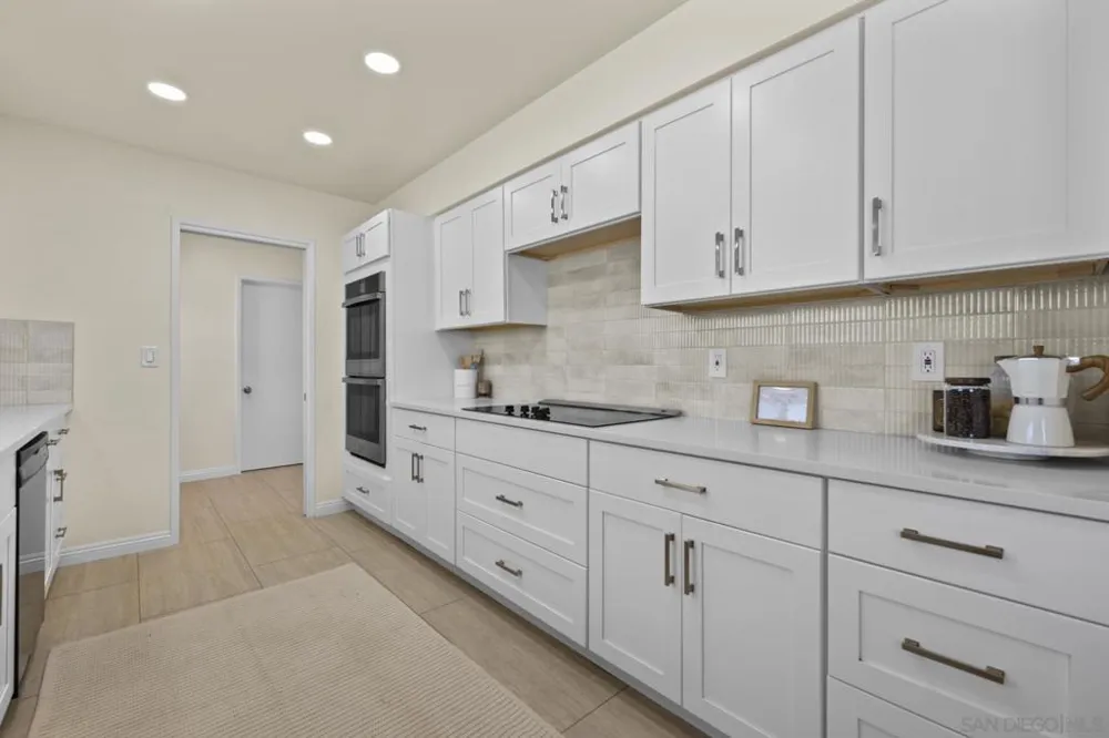 1261 Catalina San Diego, CA 92107