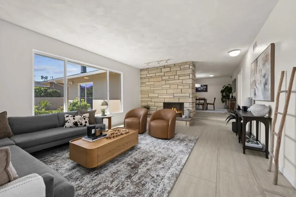 1261 Catalina San Diego, CA 92107