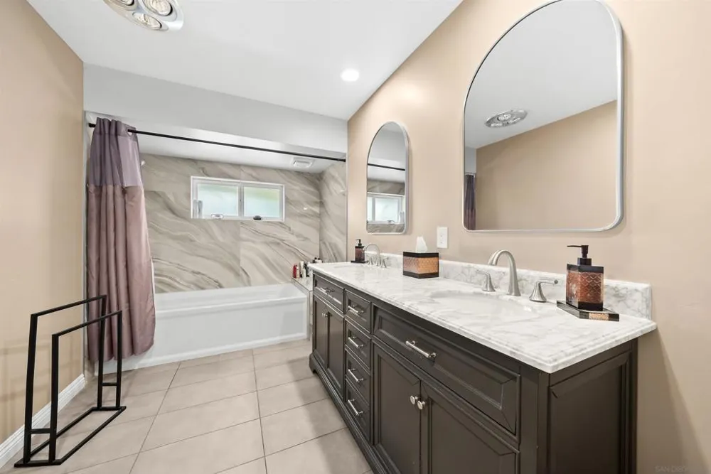 1261 Catalina San Diego, CA 92107