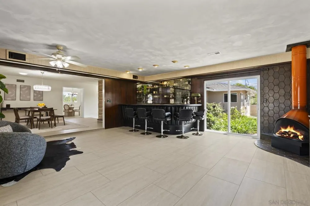 1261 Catalina San Diego, CA 92107