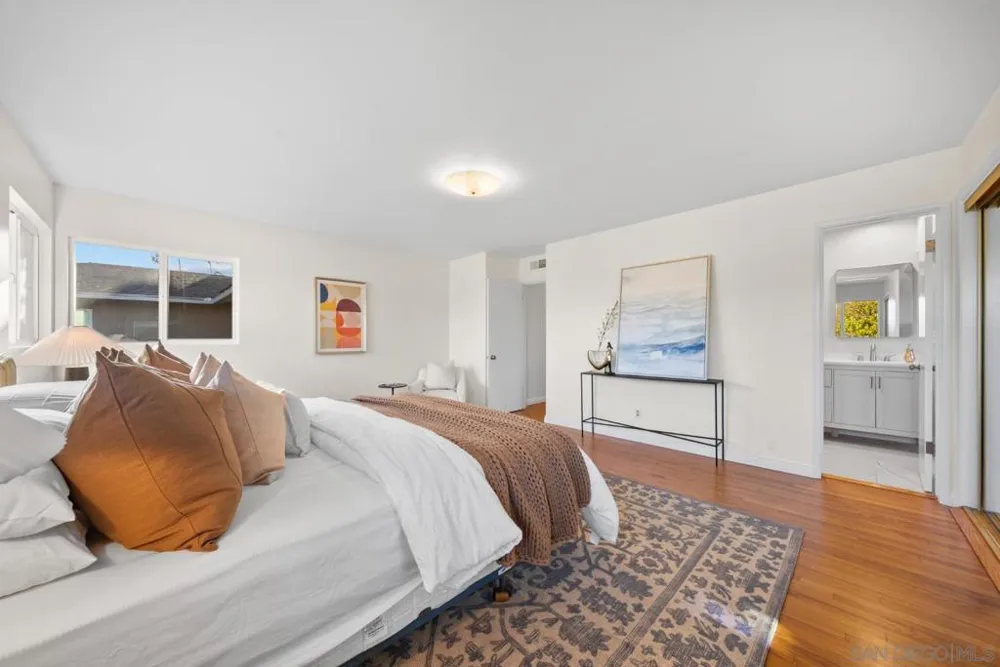 1261 Catalina San Diego, CA 92107
