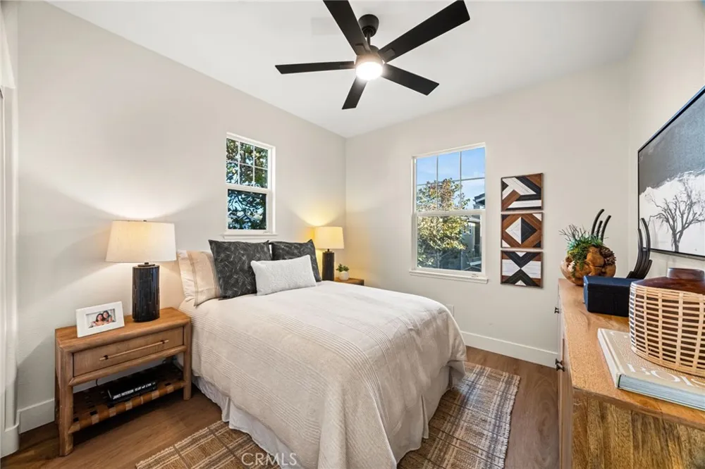 18048 Lemon Yorba Linda, CA 92886