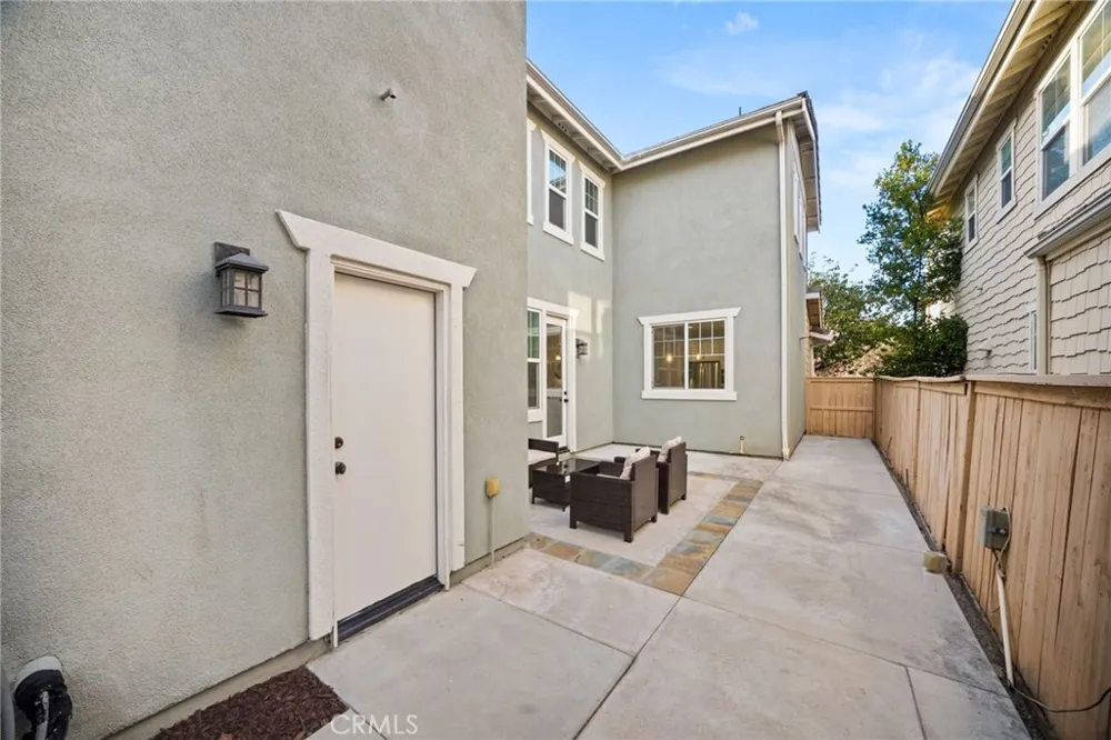 18048 Lemon Yorba Linda, CA 92886