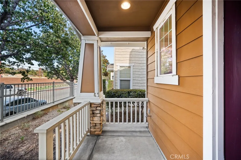 18048 Lemon Yorba Linda, CA 92886