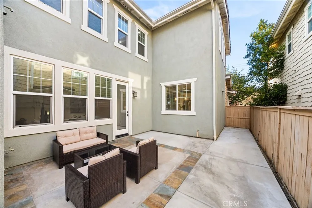 18048 Lemon Yorba Linda, CA 92886