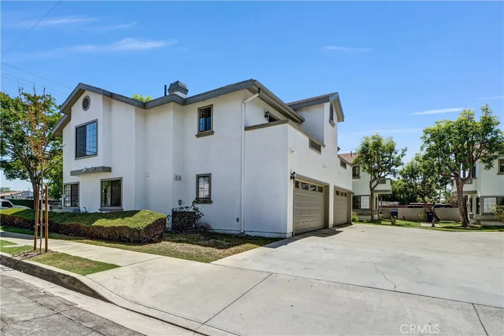 2535 California Avenue #1 Signal Hill, CA 90755