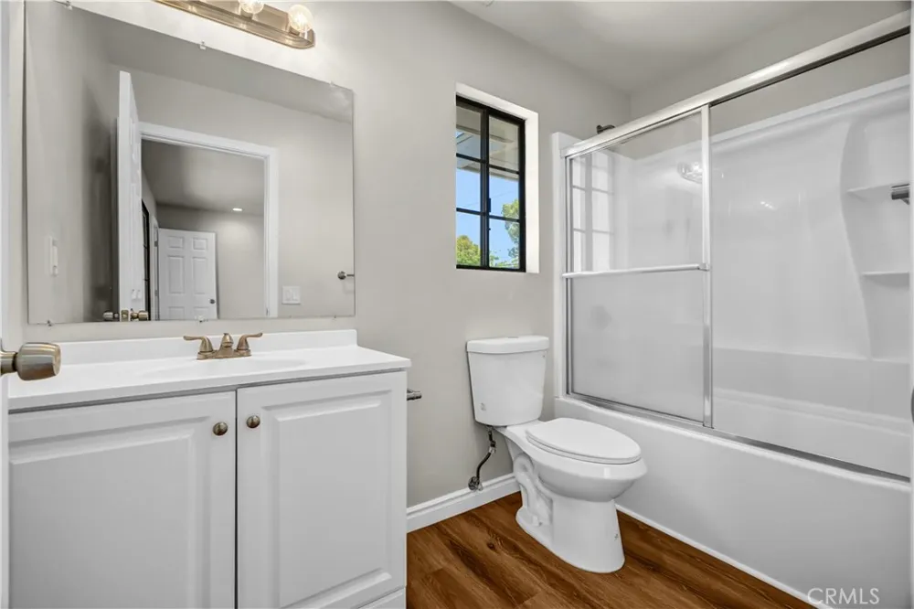 2535 California Avenue #1 Signal Hill, CA 90755
