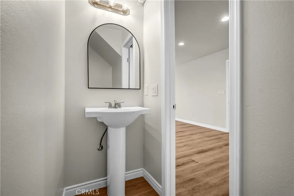 2535 California Avenue #1 Signal Hill, CA 90755