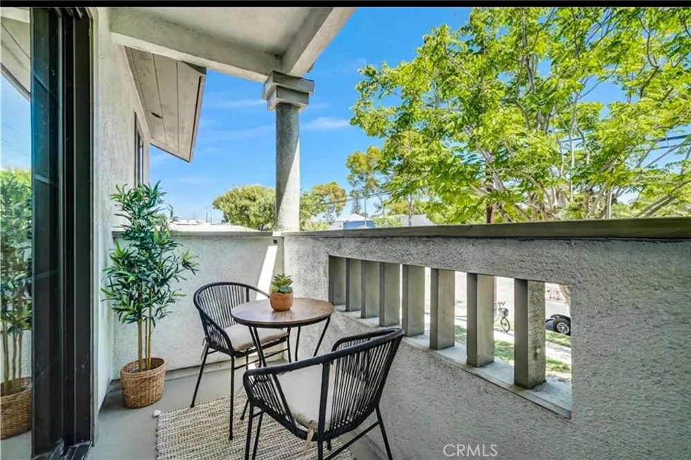 2535 California Avenue #1 Signal Hill, CA 90755