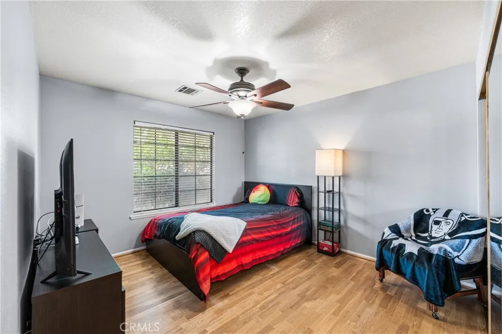 41437 Myrtle Palmdale, CA 93551