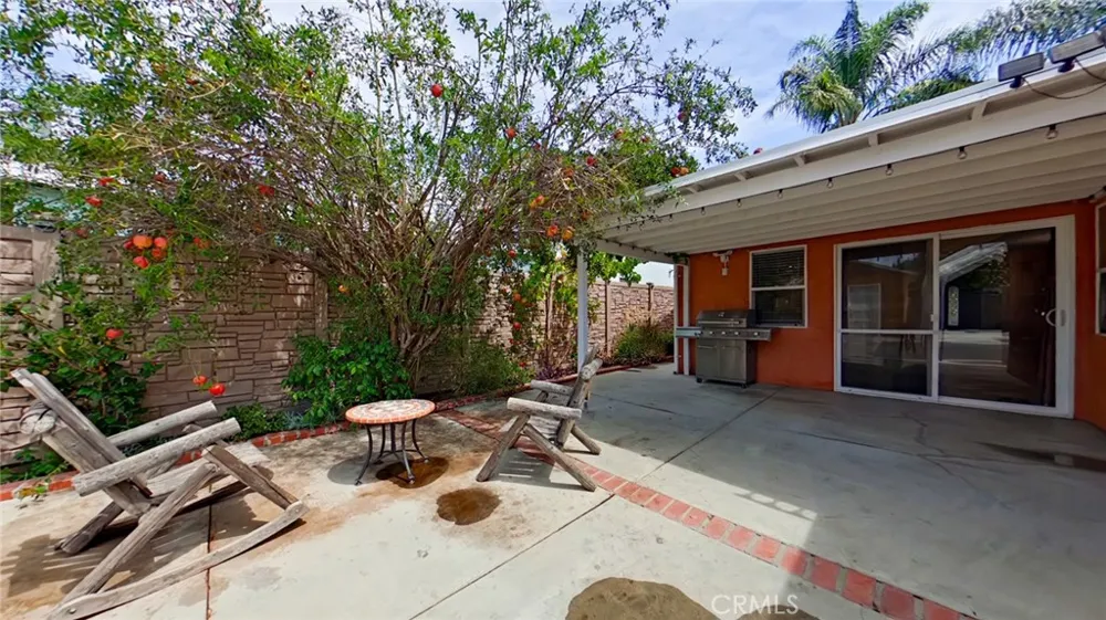 7827 Louise Northridge, CA 91325