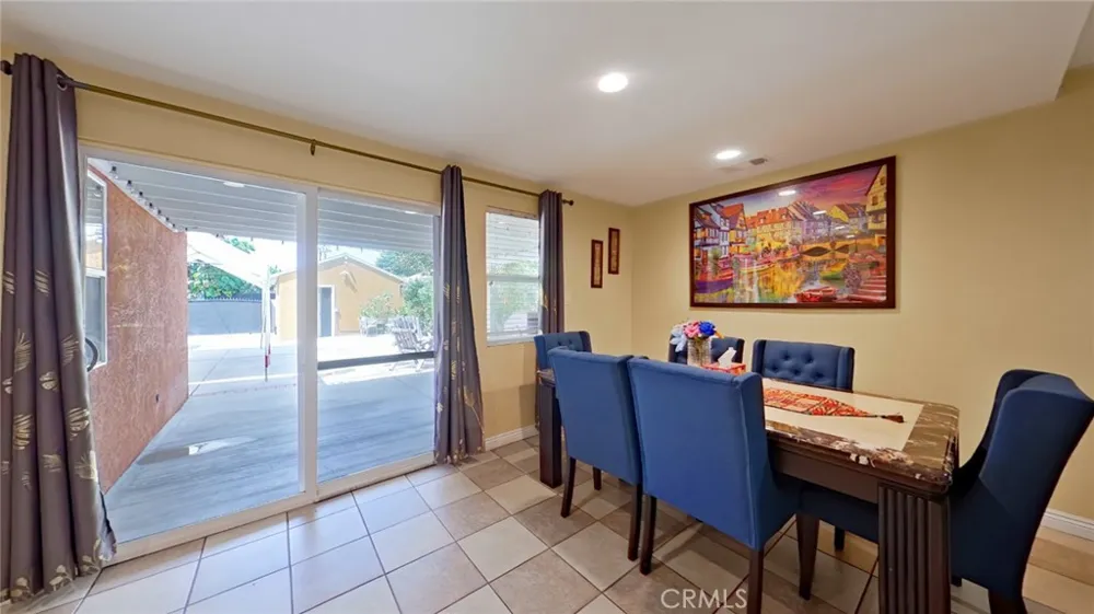 7827 Louise Northridge, CA 91325