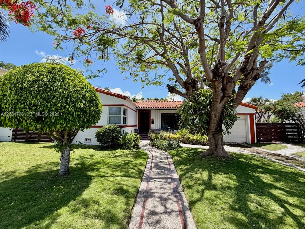 9132 Byron Ave Surfside, FL 33154