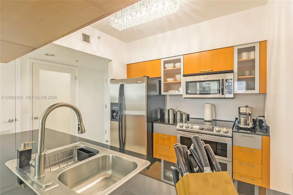 1750 Bayshore Dr #3211 Miami, FL 33132