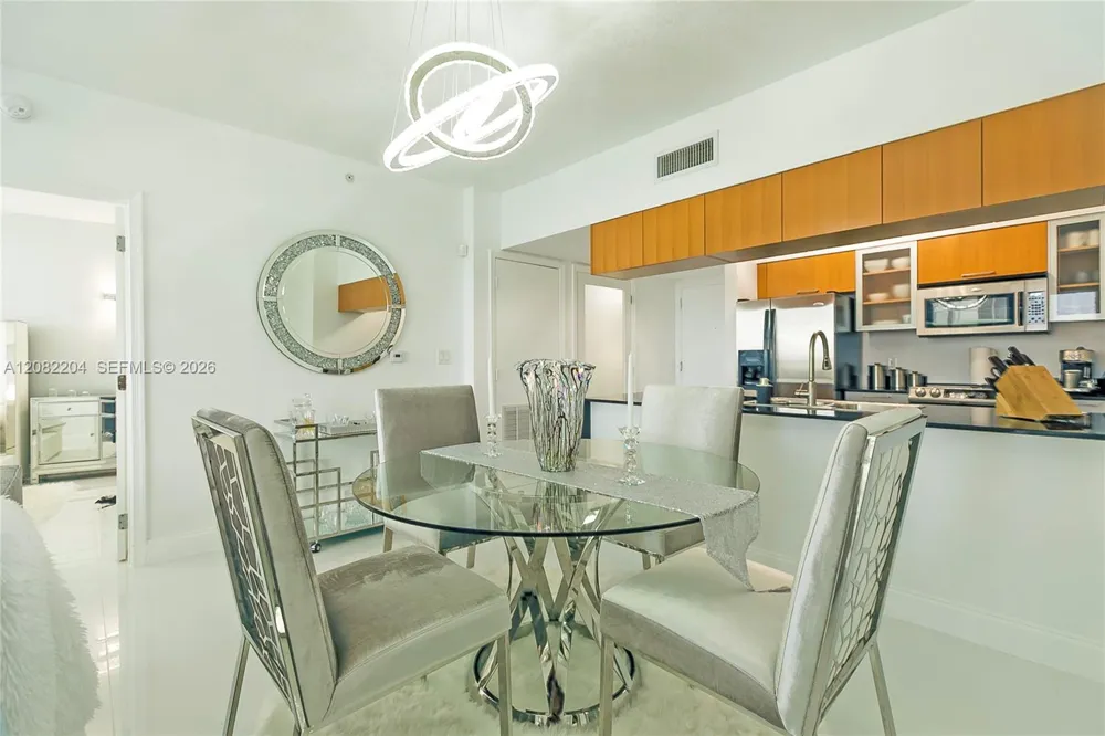 1750 Bayshore Dr #3211 Miami, FL 33132