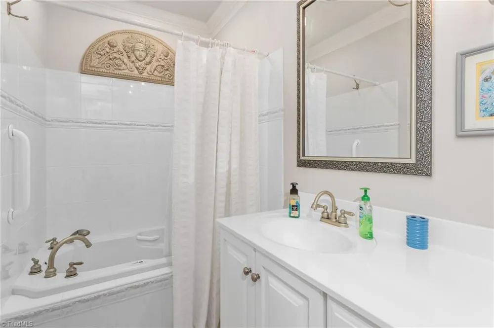408 Deer Path Eden, NC 27288