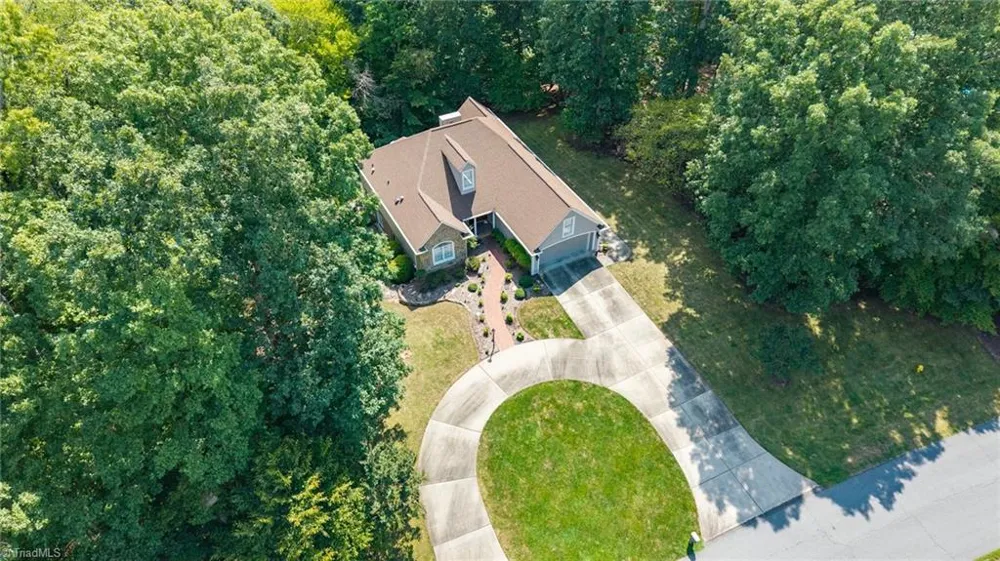 408 Deer Path Eden, NC 27288