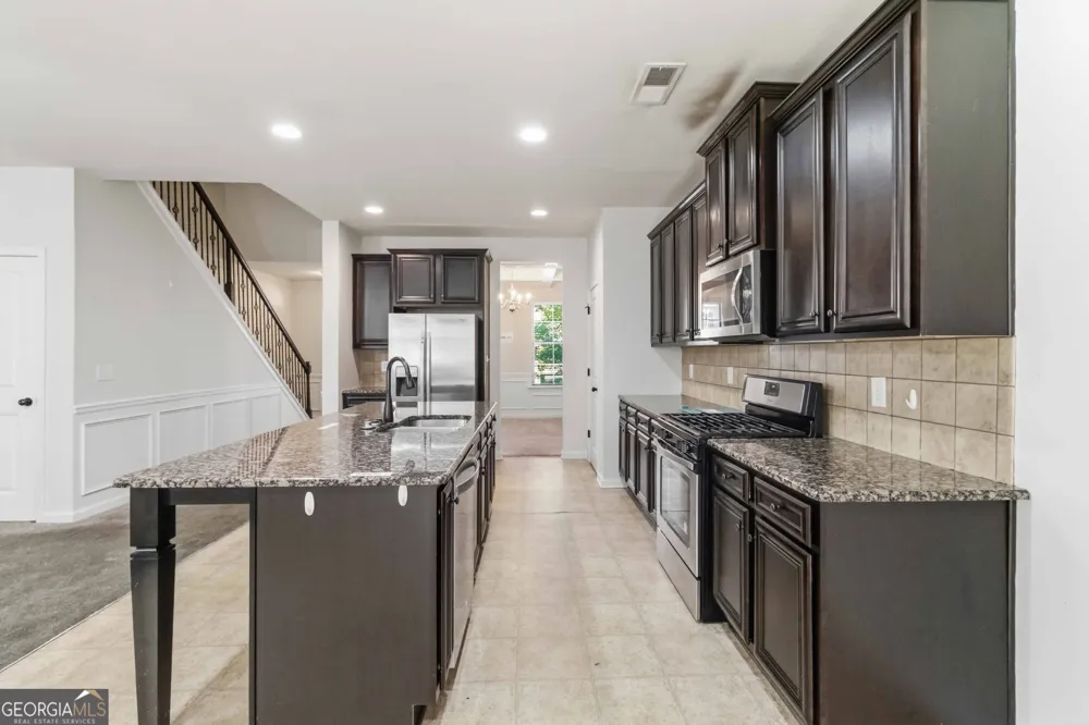2138 Dodson Woods DR Fairburn, GA 30213