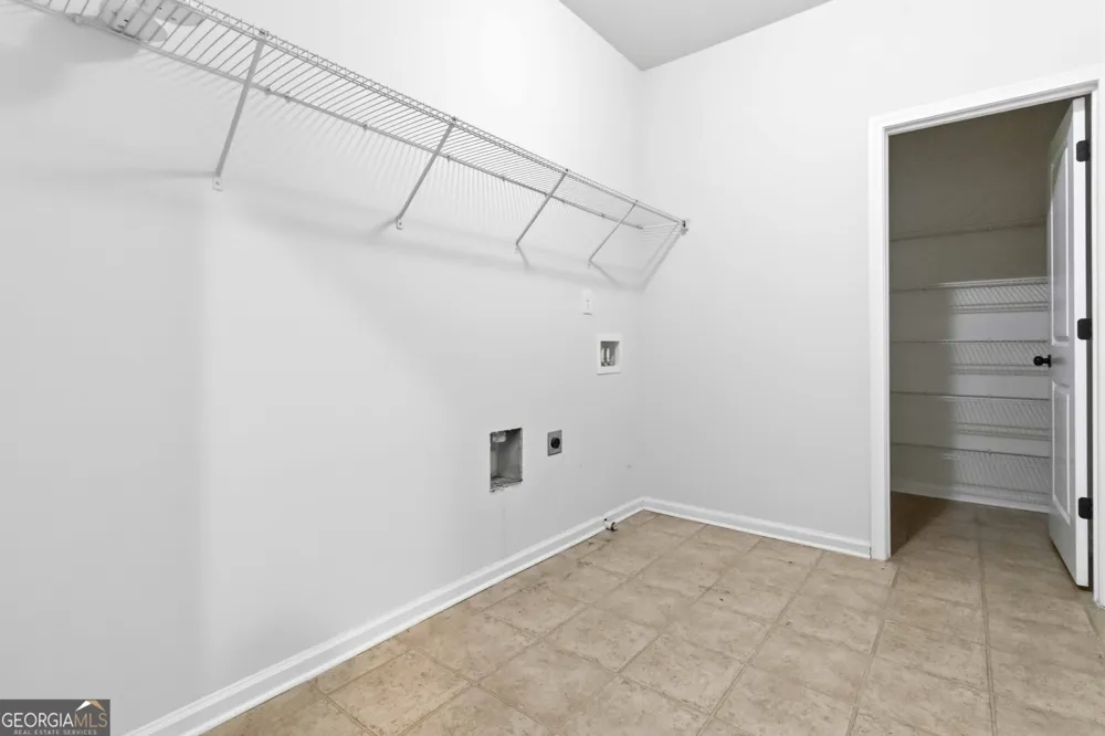 2138 Dodson Woods DR Fairburn, GA 30213