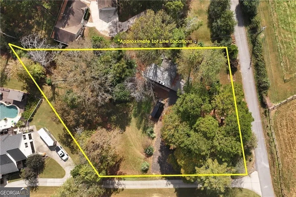 75 Lake DR Dawsonville, GA 30534