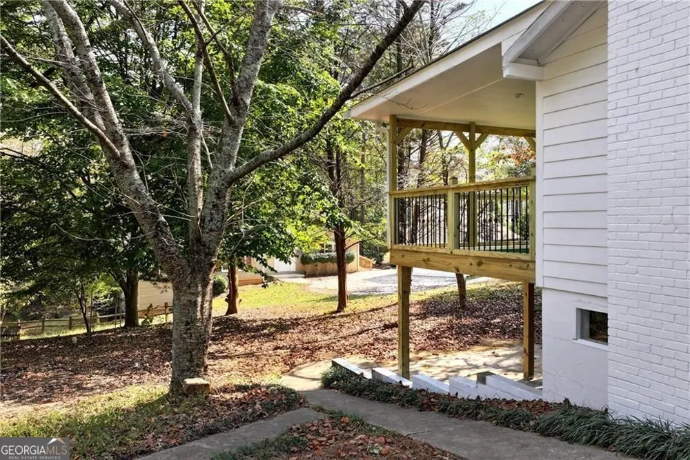 75 Lake DR Dawsonville, GA 30534