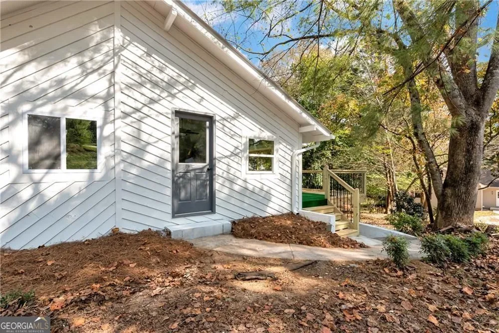 75 Lake DR Dawsonville, GA 30534