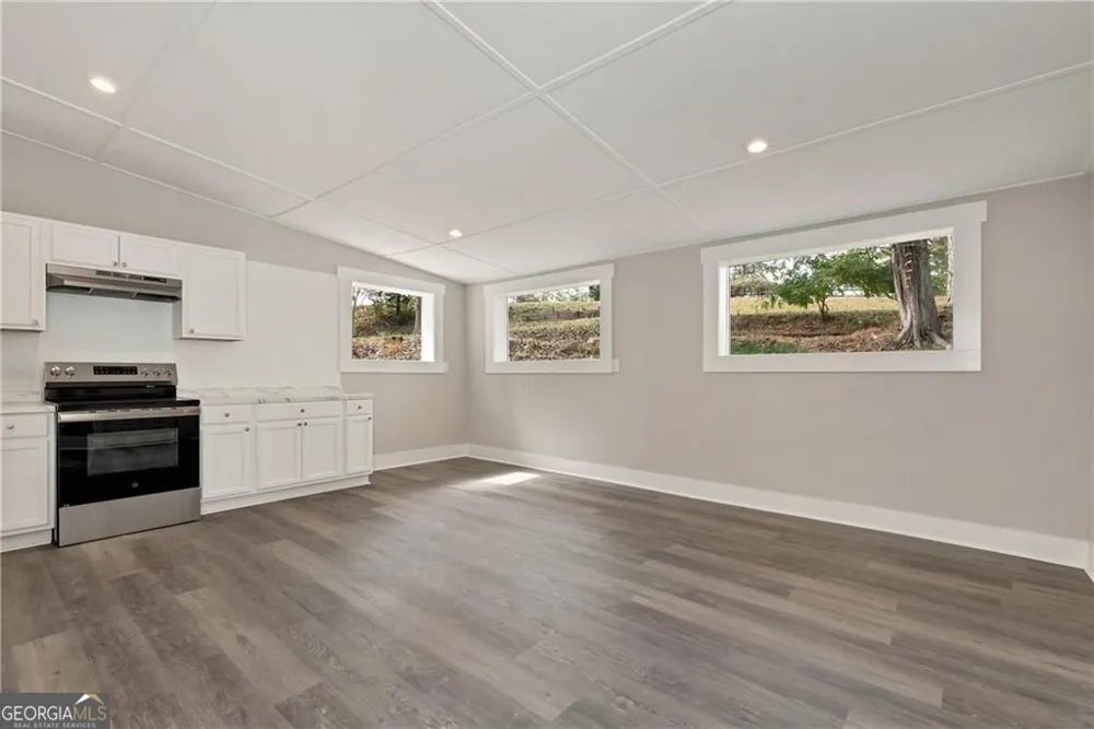 75 Lake DR Dawsonville, GA 30534