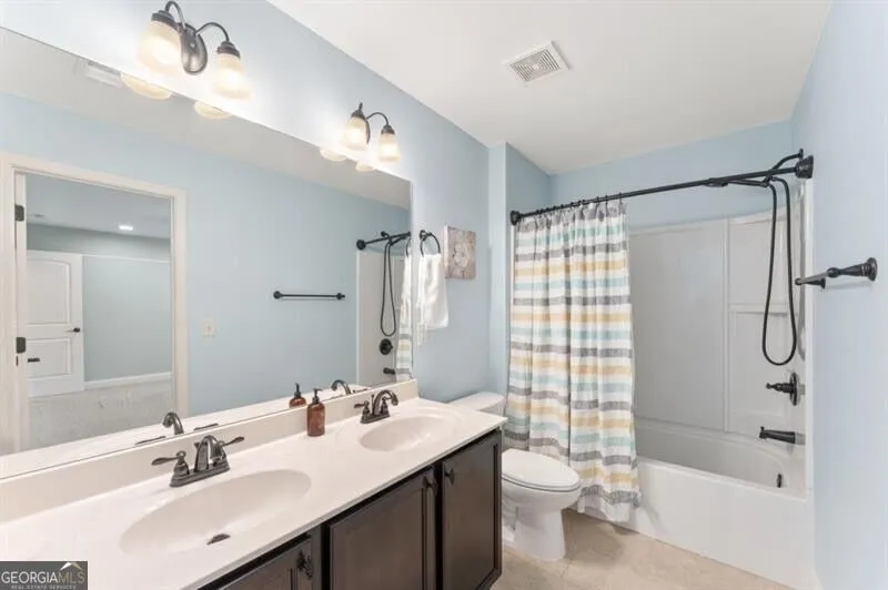 407 Riverwalk Manor DR Dallas, GA 30132
